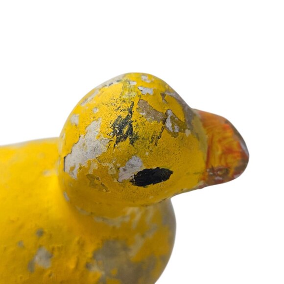 Vintage Yellow Duck Figurine Rustic Patina Paint Chipping Farmhouse Decor - Picture 14 of 16